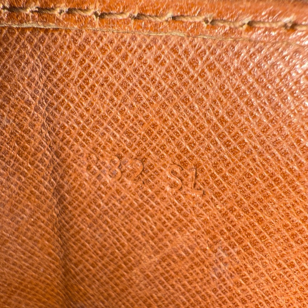 Louis Vuitton Cartouchière MM Crossbody Bag – Vintage Monogram 1982 + COA - Picture 11 of 16